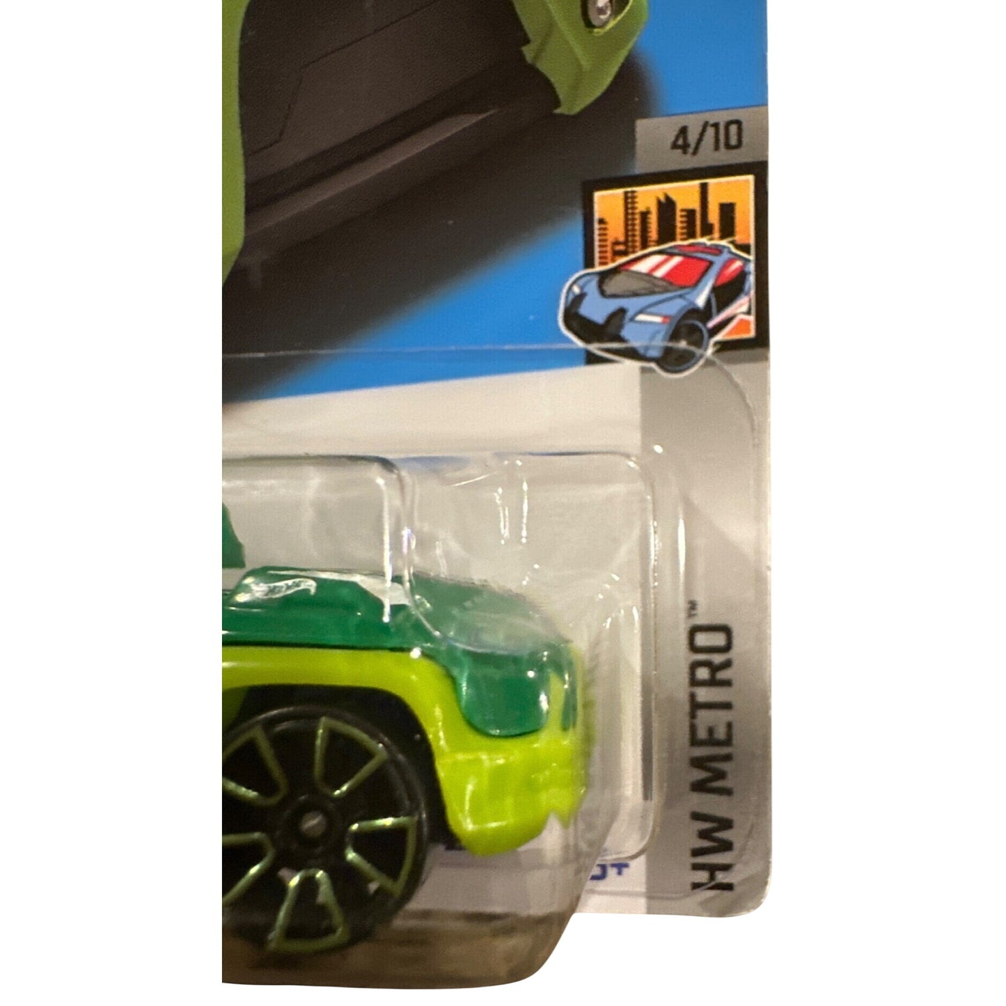 102/250 Hot Wheels Die-Cast Car Drone Duty 4/10 HW Metro Green Yellow Black