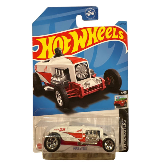 62/250 Hot Wheels Die-Cast Car Max Steel 5/10 HW Roadsters Red White Black