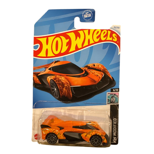 70/250 Hot Wheels Die-Cast Car McLaren Solus GT 6/10 HW Modified Orange Black